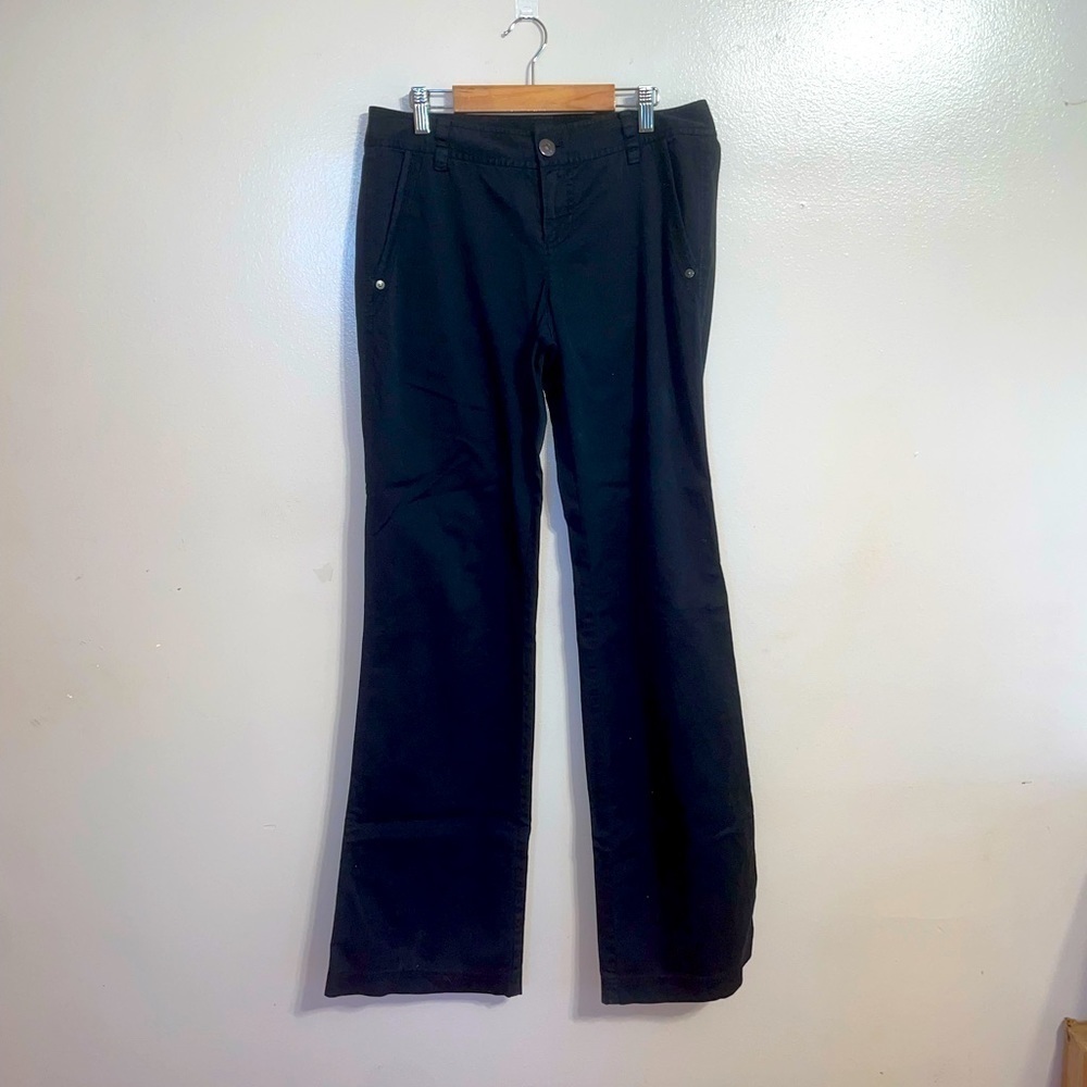𝅺armani Exchange Flare Pants